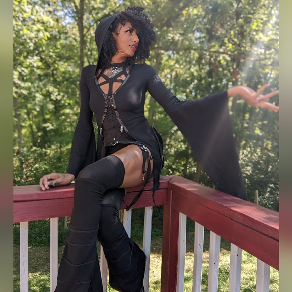 Black Widow Sorceress Top by Limitless Indigo Size S-XL - Picture 5 of 5